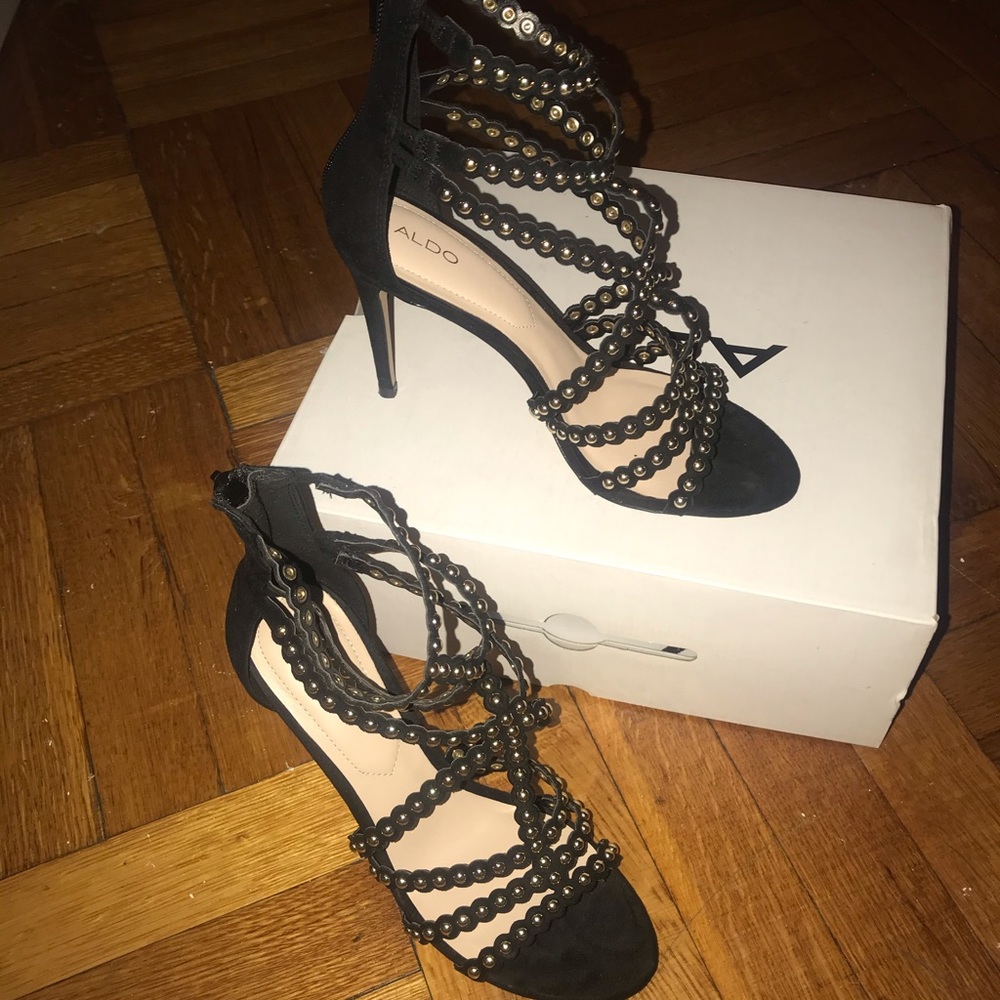 Black Suede Aldo Heels/Sandals
